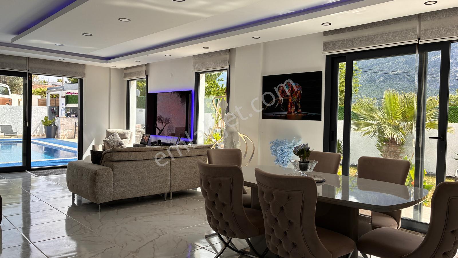 Kayadibi'nde Satılık Yeni Modern Villa - Görsel 13