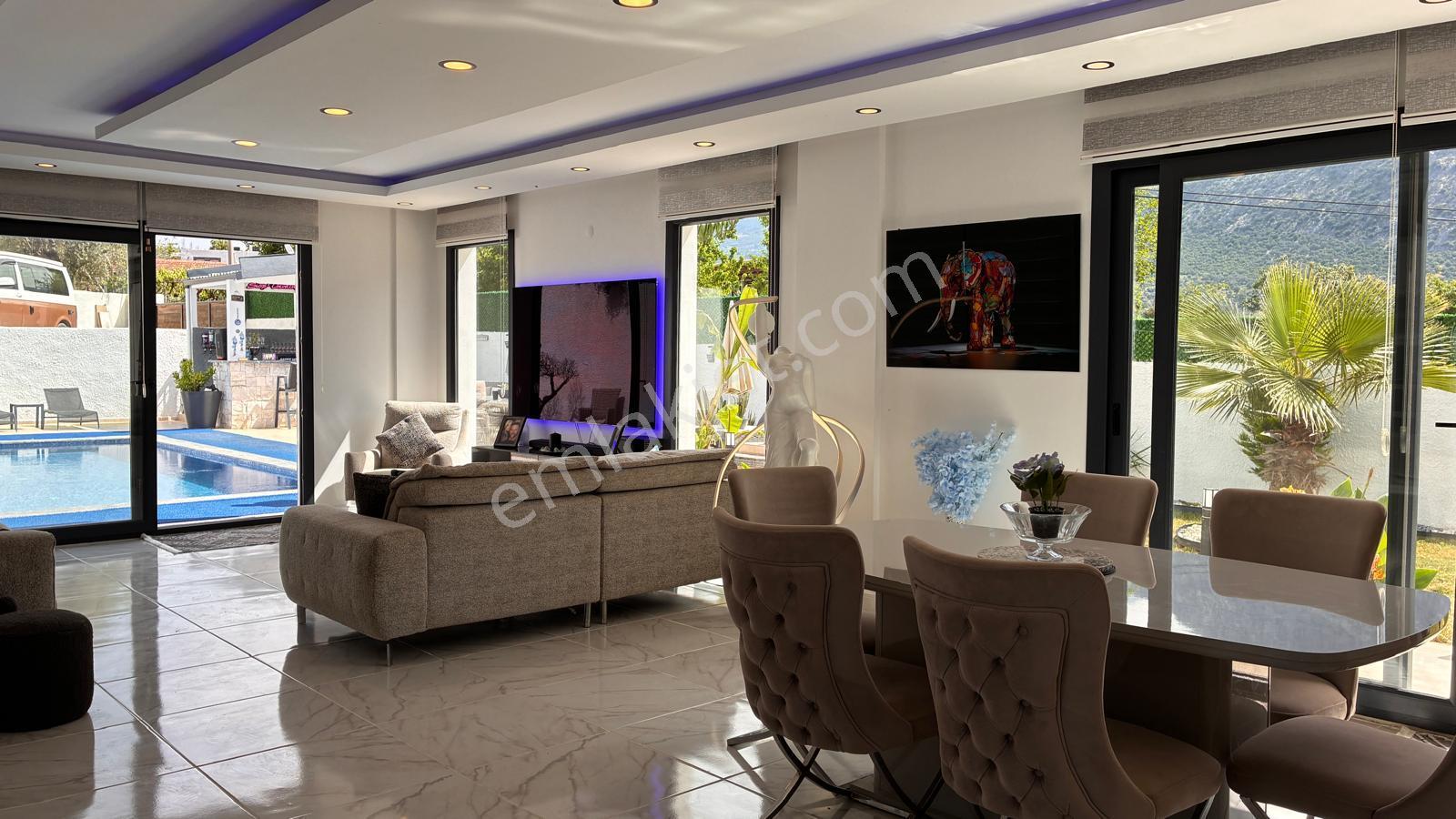 Kayadibi'nde Satılık Yeni Modern Villa - Görsel 14