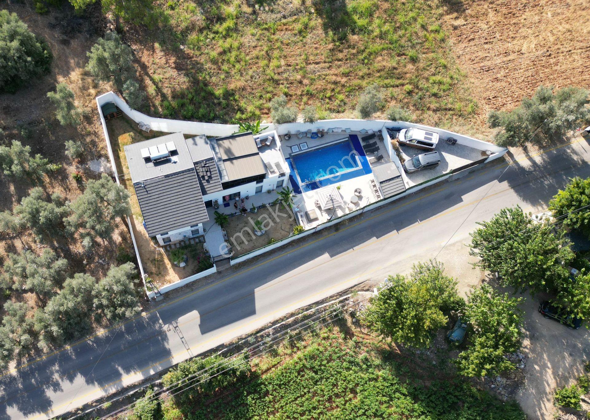 Kayadibi'nde Satılık Yeni Modern Villa - Görsel 24