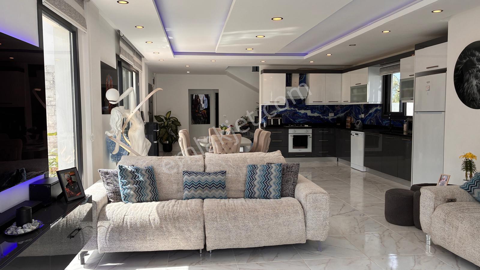 Kayadibi'nde Satılık Yeni Modern Villa - Görsel 15