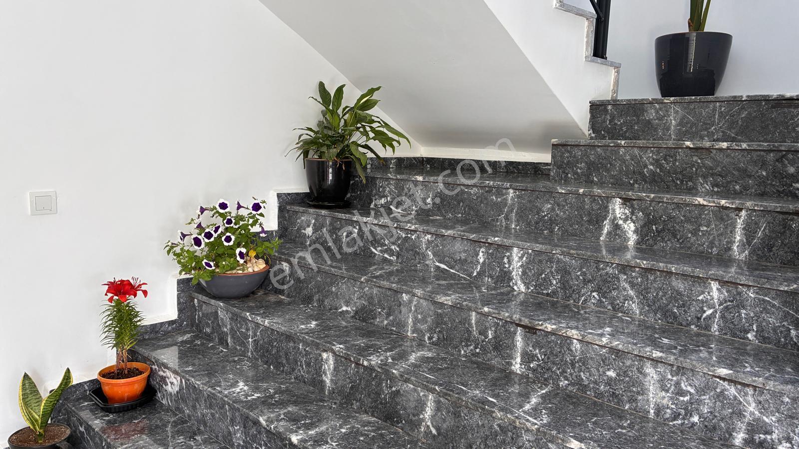 Kayadibi'nde Satılık Yeni Modern Villa - Görsel 22