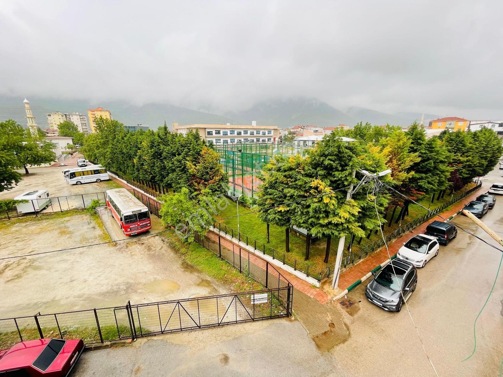 Özkan'dan Sosyal Yaşam Merkezi Mevkii Kiralık 2+1 110 Mt² Dairee