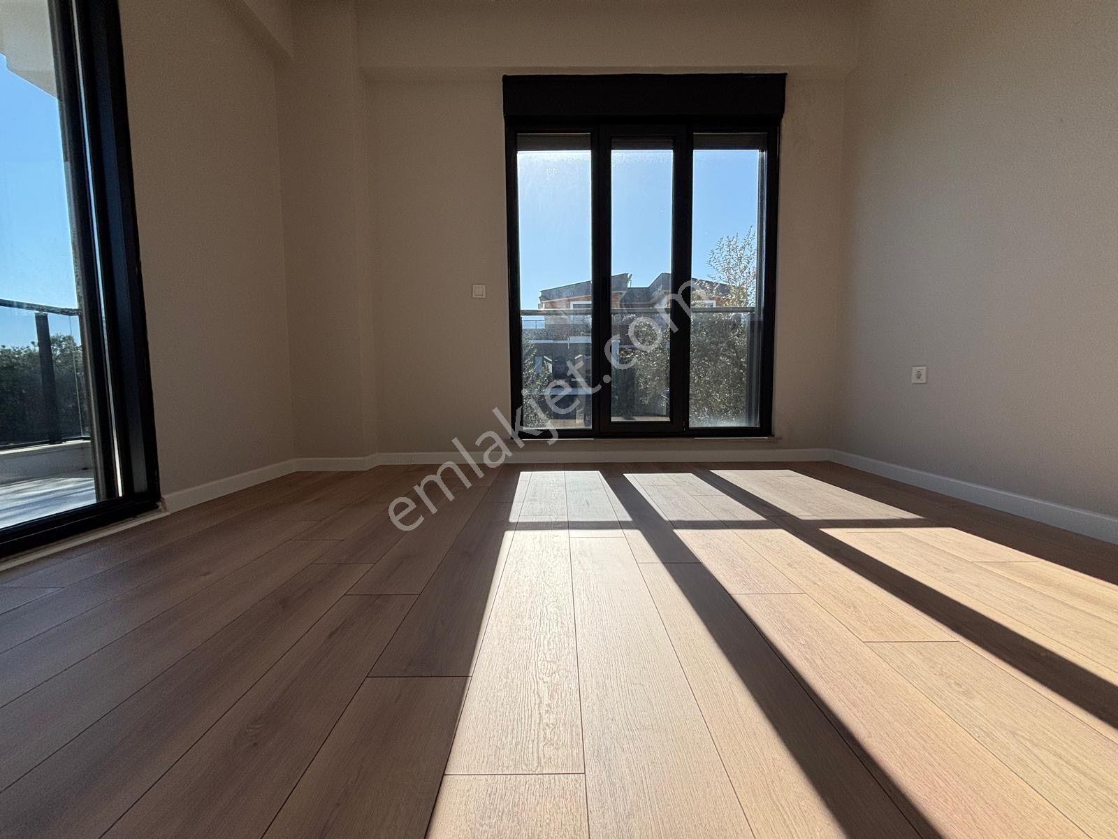 Mera Emlaktan Altınoluk Narlıda Deniz Manzaralı 4+1 Lüx Villa - Görsel 3