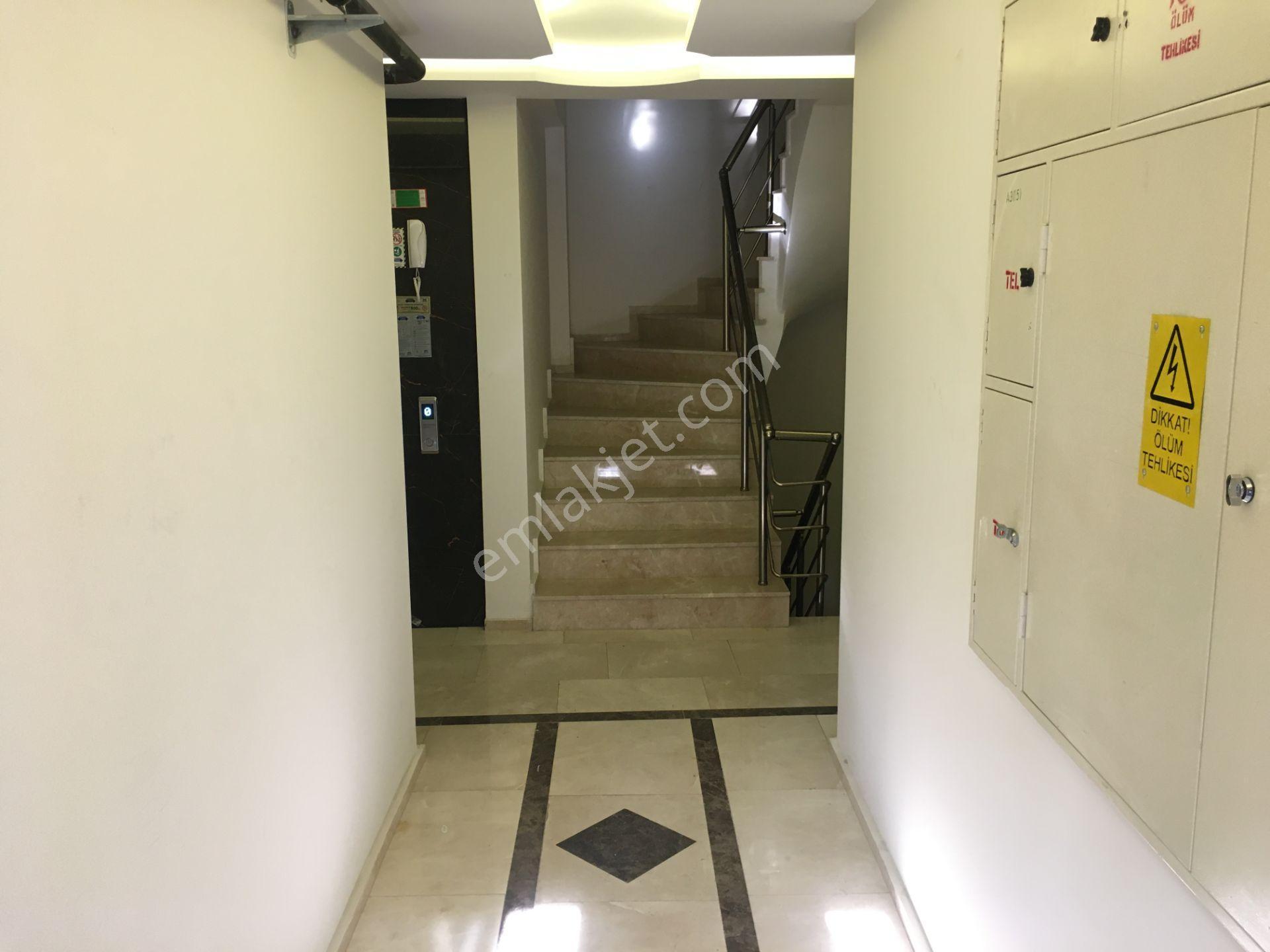 İzmir Konak Zafertepe Mahallesinde 2+1 Satılık Daire Ve Deposu! - Görsel 25