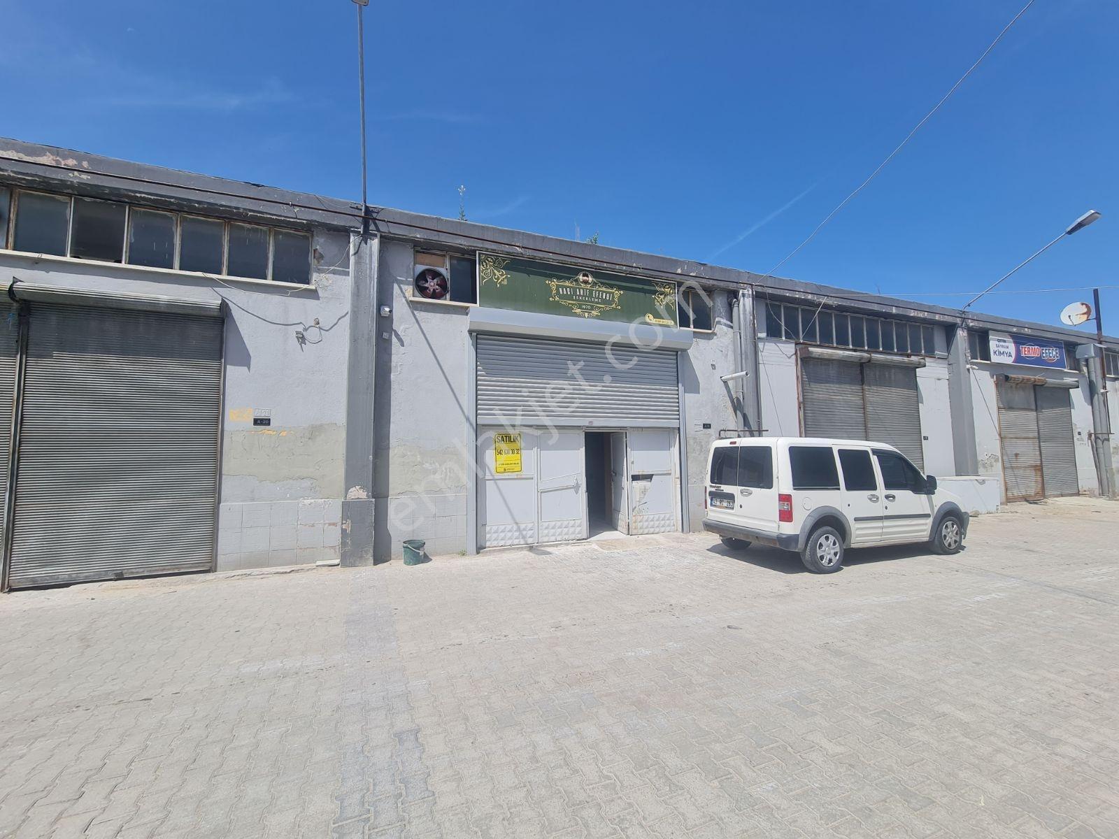 Sağlam Emlaktan Osb Hazırgiyimcilerde Satılık Dükkan - Görsel 19