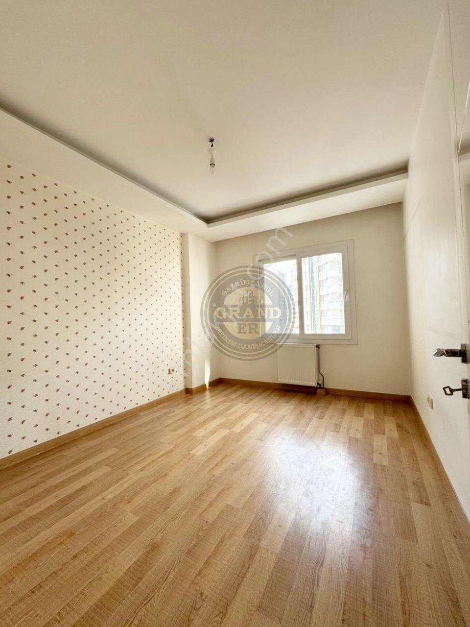 Mezitli Merkez Mah.4+1 Satılık Daire Kombi,havuz,jenaratör - Görsel 10