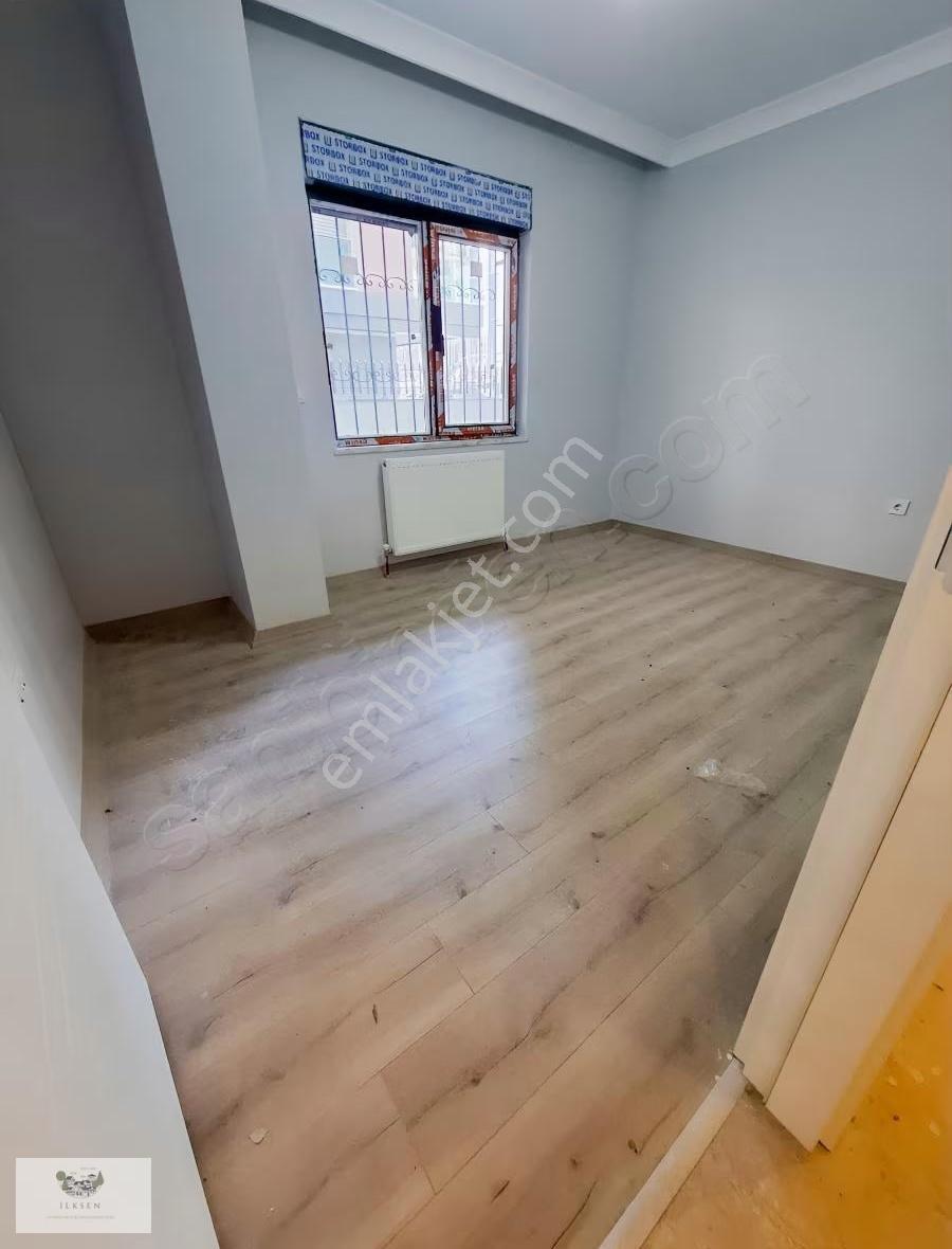 Bahçelievlerin En Sakin Sokağında Ebeveyn Banyolu 3 Oda Salon - Görsel 19
