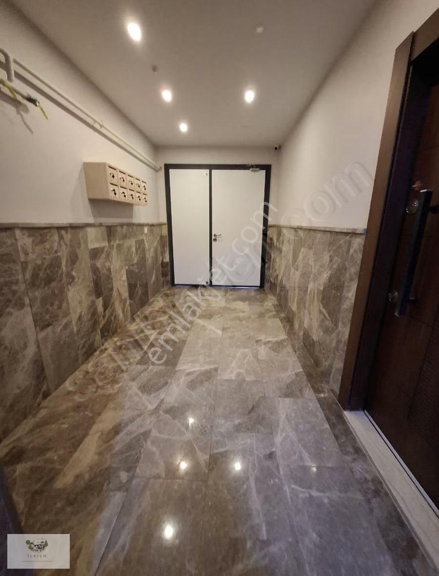 Bahçelievlerin En Sakin Sokağında Ebeveyn Banyolu 3 Oda Salon - Görsel 5