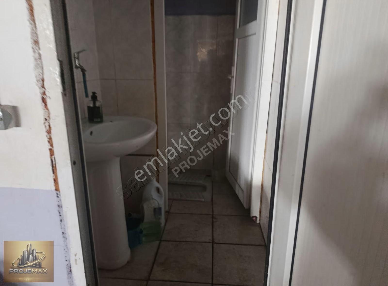 Sultangazi Cumhuriyet'te 680 M2 Kiralık Dükkan - Görsel 7