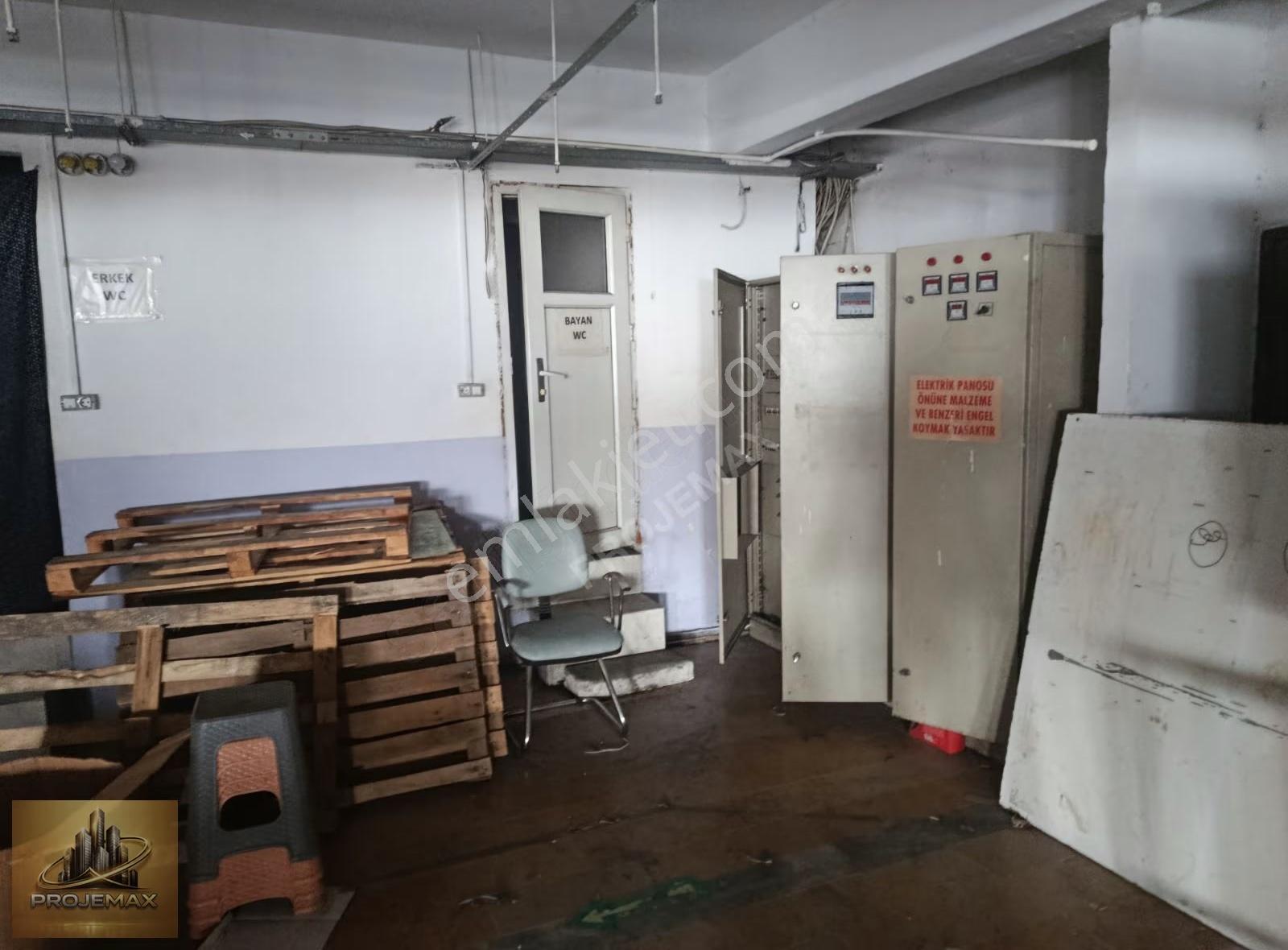 Sultangazi Cumhuriyet'te 680 M2 Kiralık Dükkan - Görsel 13
