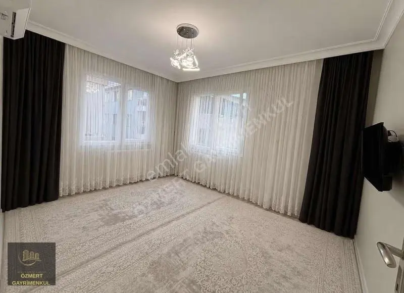 Zafertepe Mah 3+1 Arakat Lüks Otoparklı Doğalgazlı Cadde Yakını - Görsel 3