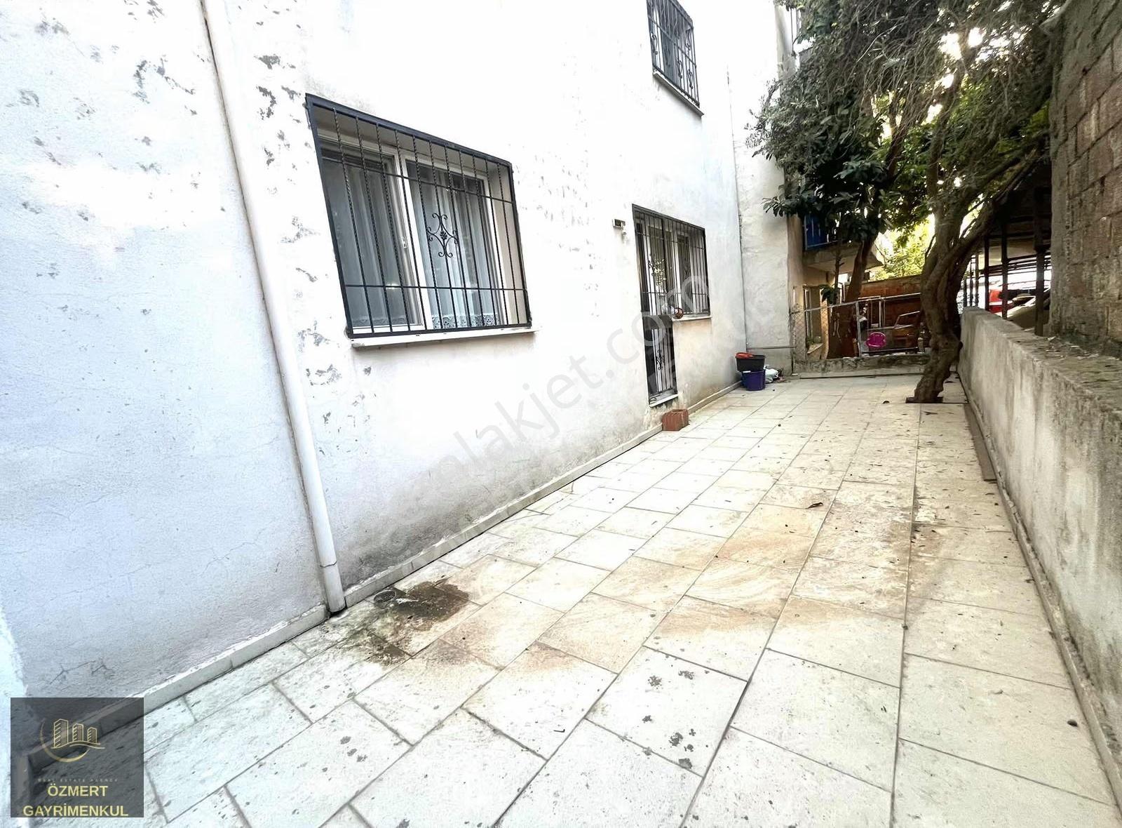 Kazım Karabekir Mah 2+1 10 Yaş Doğalgazlı Arkada Bahçeli