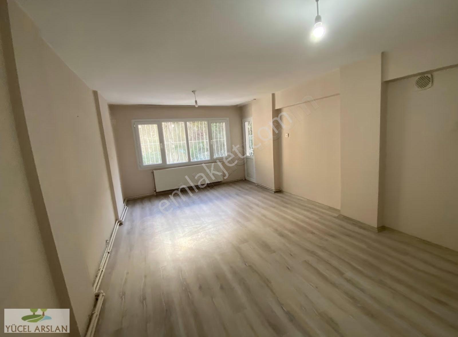 İzmir Çiğli Egekente Acil Satılık 3+1 Doğalgazlı Daire - Görsel 4