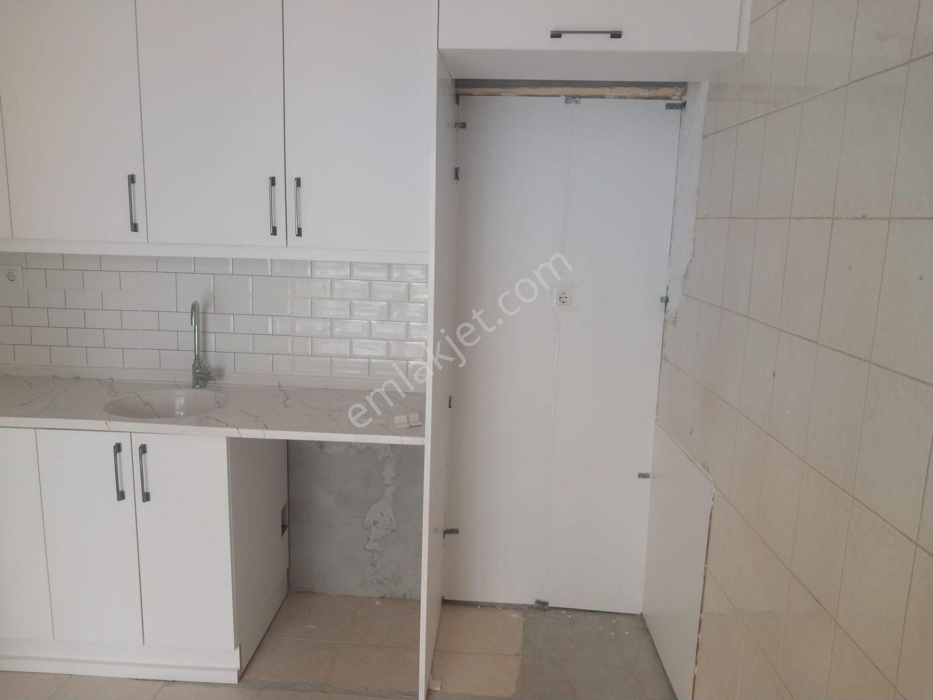 Salihli Berkay Emlaktan Kiralık Cumhuriyet Mah 2+1 Doğalgaz Isıtmalı Daire - Görsel 12