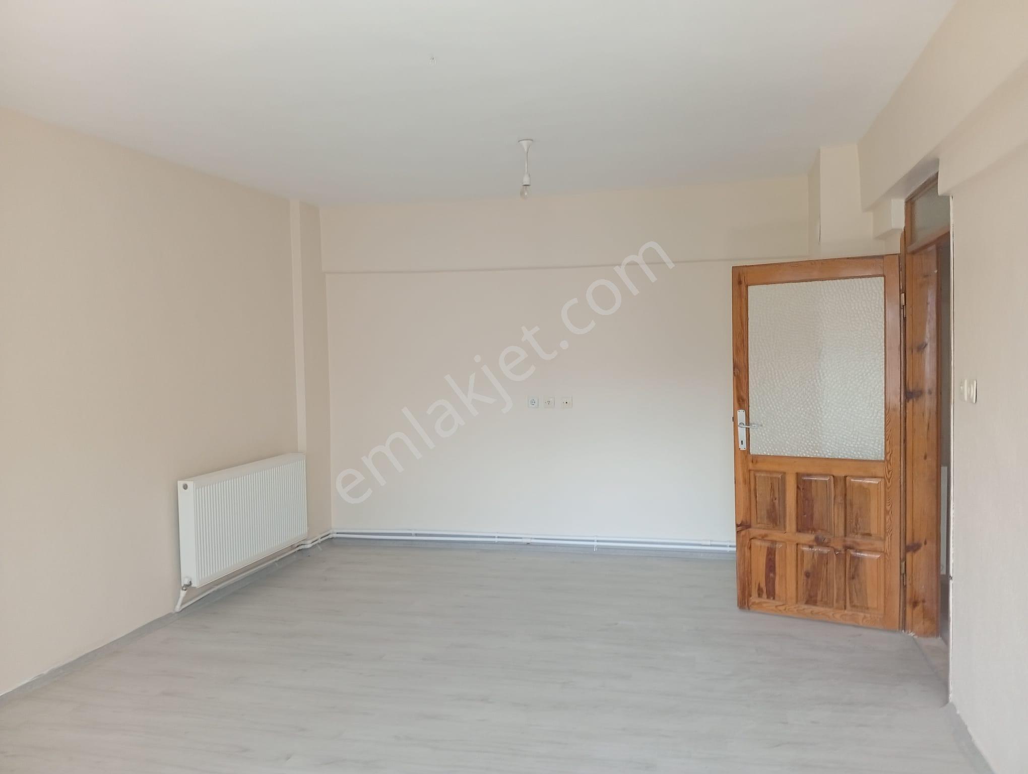 Salihli Berkay Emlaktan Kiralık Cumhuriyet Mah 2+1 Doğalgaz Isıtmalı Daire - Görsel 7