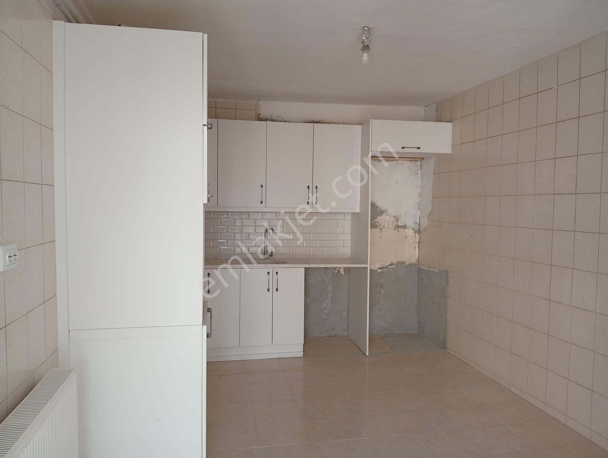 Salihli Berkay Emlaktan Kiralık Cumhuriyet Mah 2+1 Doğalgaz Isıtmalı Daire - Görsel 10