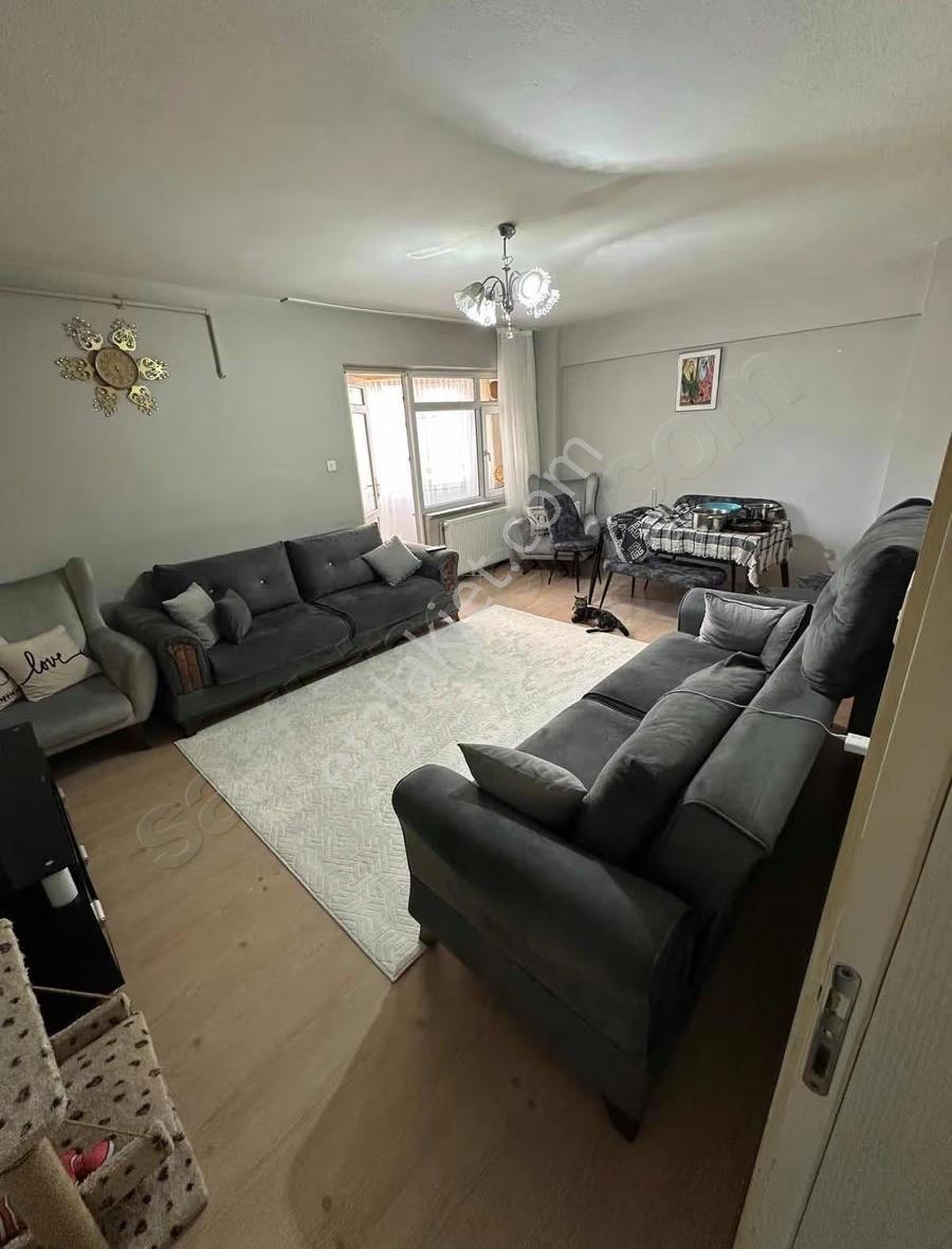 Yeni Mahallede Satılık 2+1 Daire