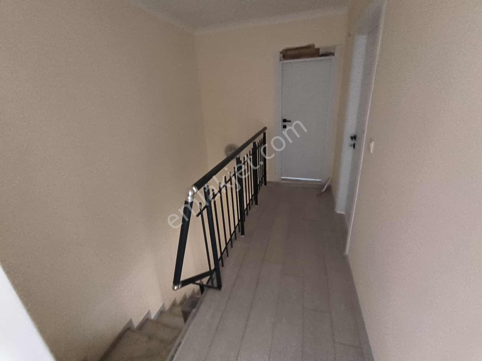 Havuzlu Sitede - Asansörlü - Satılık Lüks 2+1 Üst Dubleks - Görsel 8