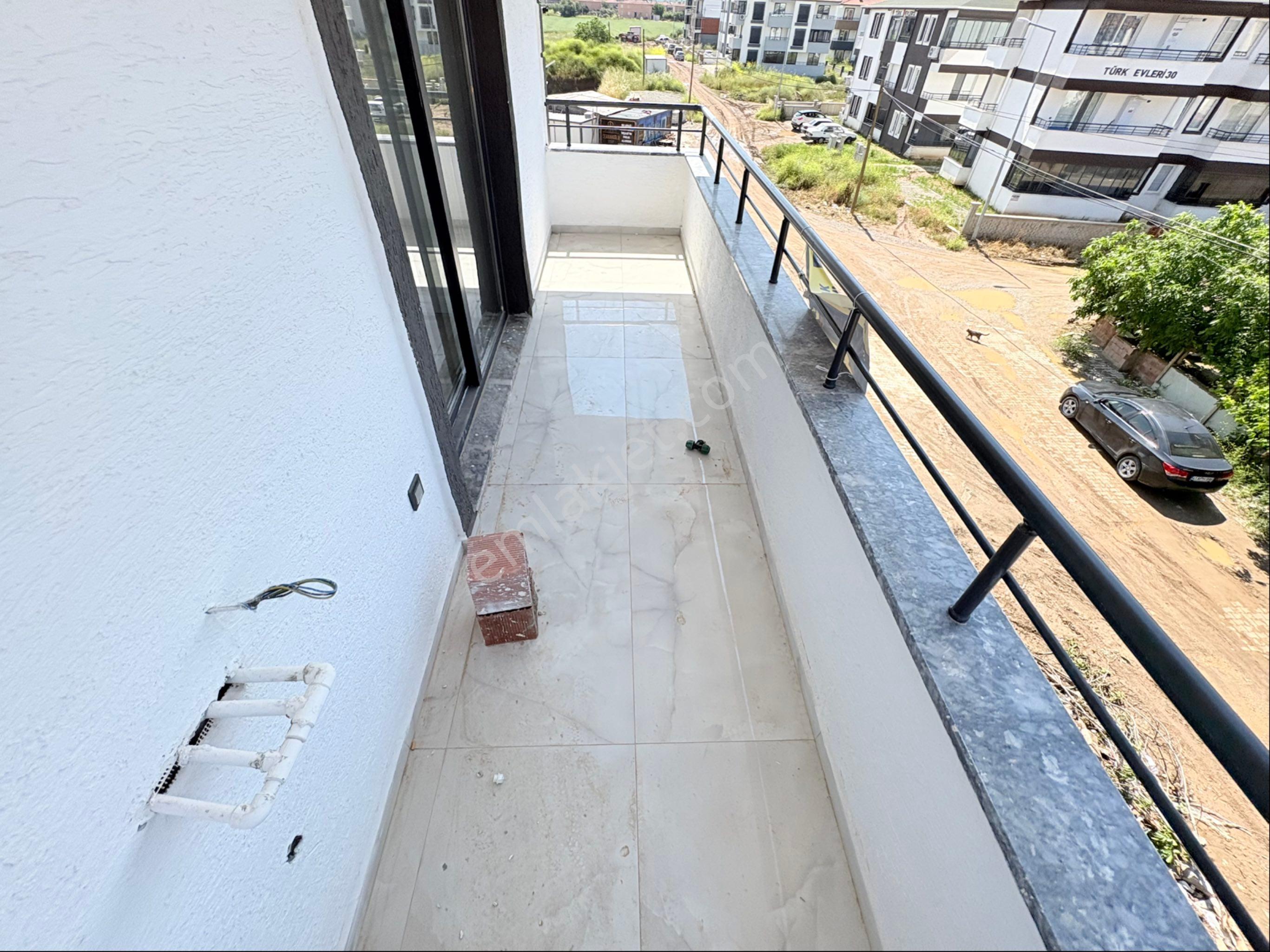 Ateş Emlaktan Gömeç Mithatpaşa Mah. Sıfır 2+1 Kiralık Daire - Görsel 17