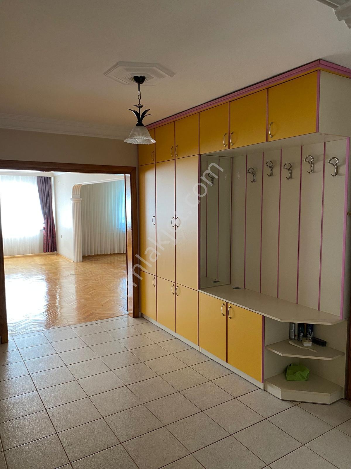 Mustafa Yılmaz' Dan Akarbaşı Mh.' De 3+1 225m² Kiralık Daire - Görsel 31