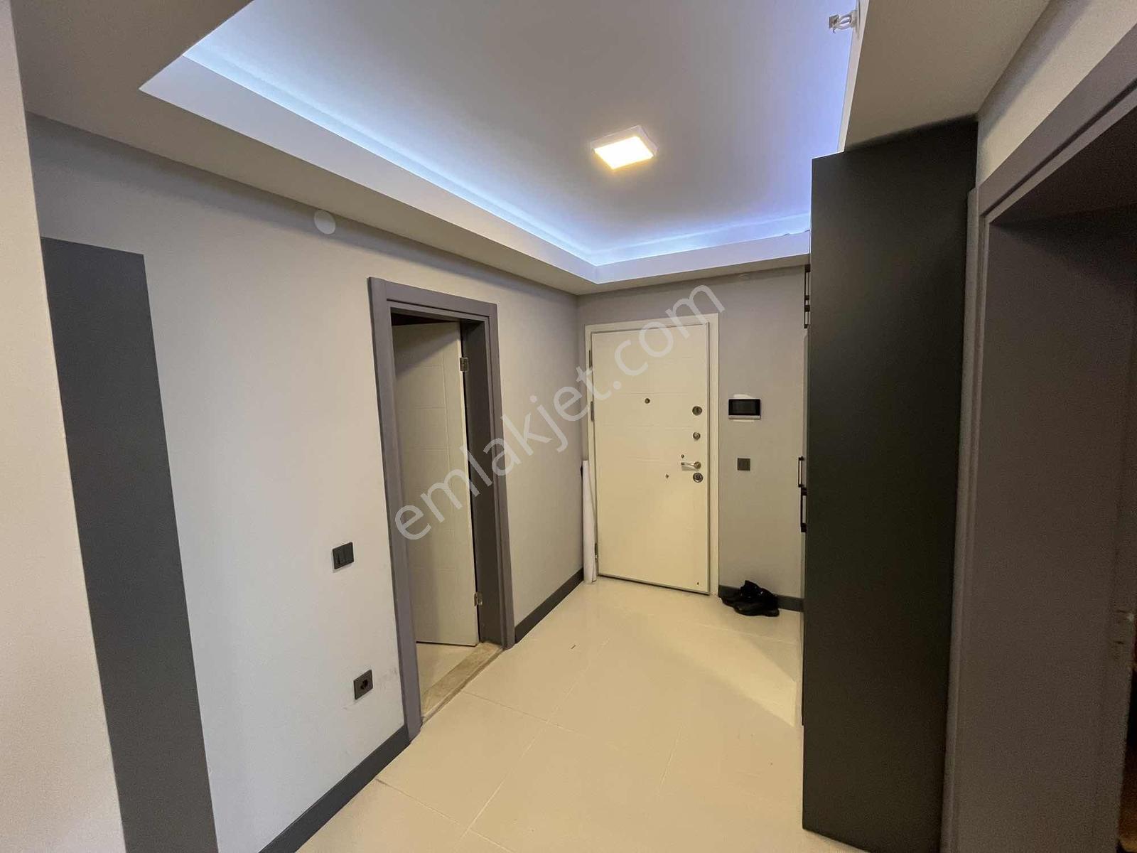 Sinpaş Bursa Modern'de Göl Manzaralı, İçi Yenilenmiş Lüks 2+1 - Görsel 11