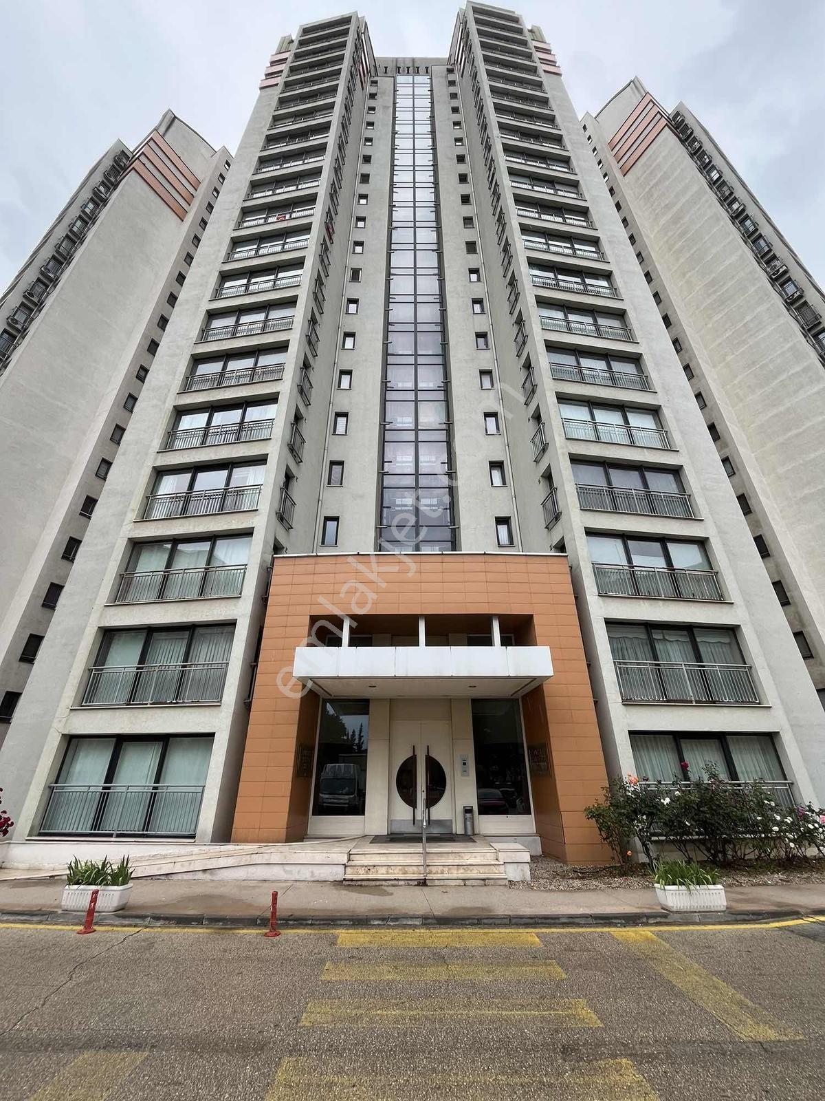 Sinpaş Bursa Modern'de Göl Manzaralı, İçi Yenilenmiş Lüks 2+1 - Görsel 7