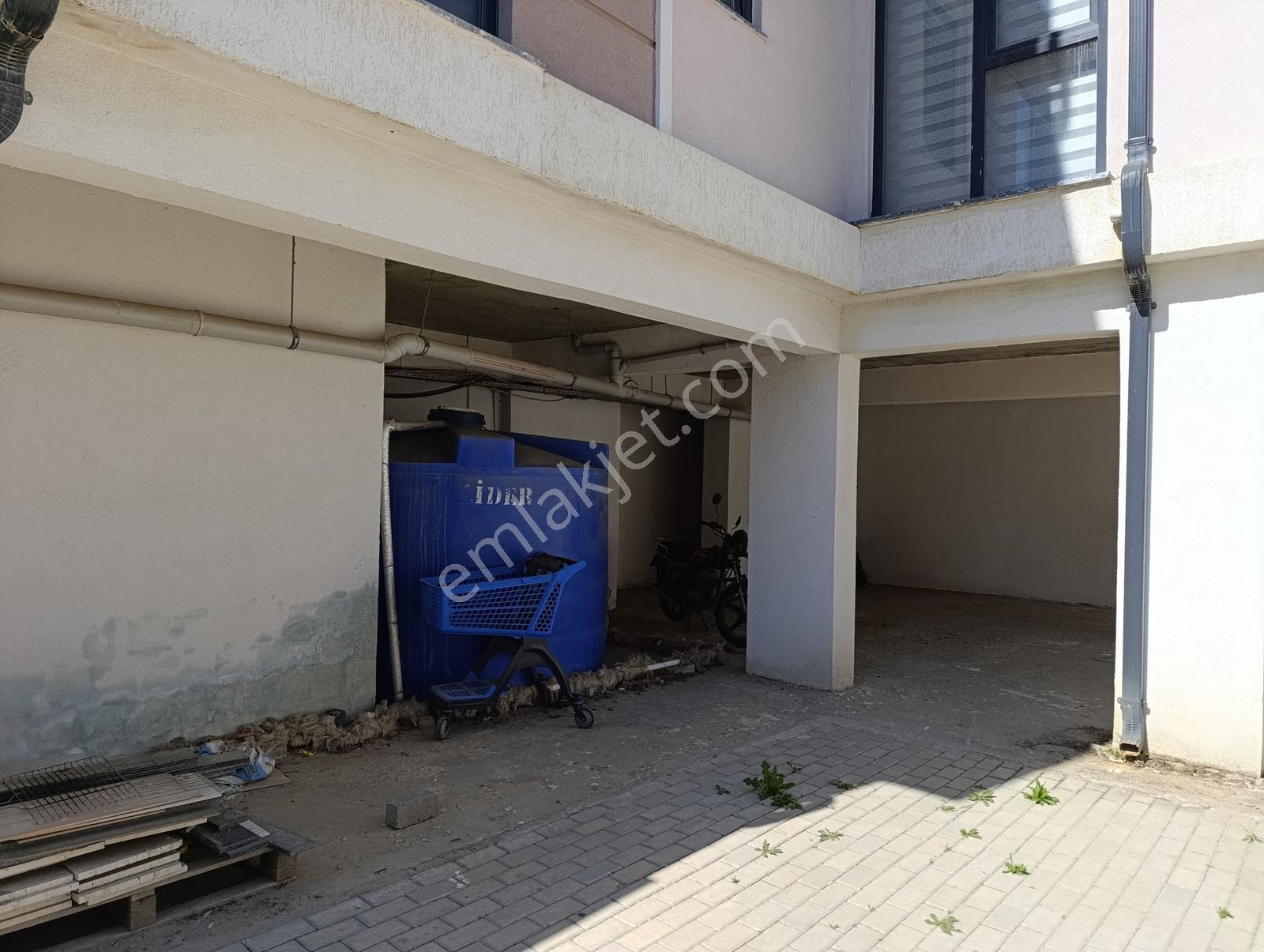 Atatürk Mah Yeni Belediye'ye Yürüme Mesafesi Kiralık 1+1 - Görsel 8