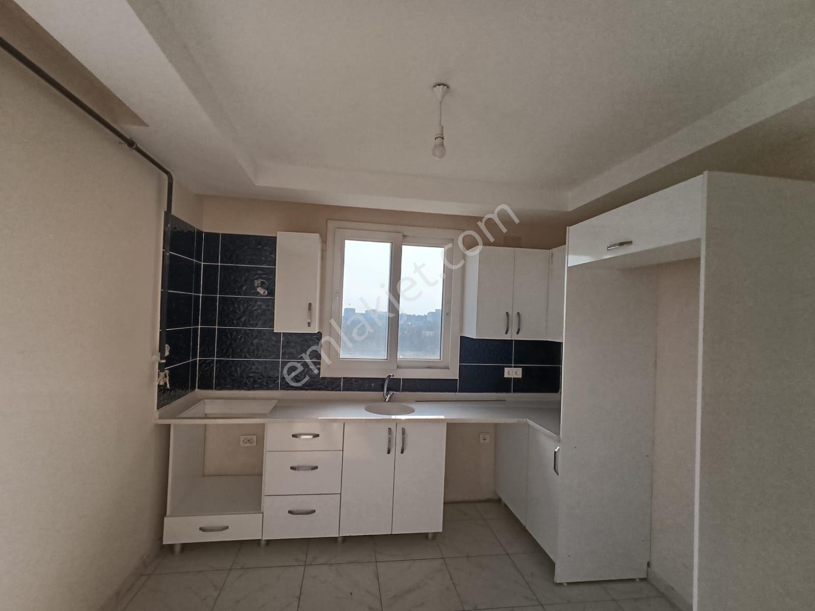 Çarkıparede 2+1 Kapalı Mutfak Geniş Kiralık Daire - Görsel 4