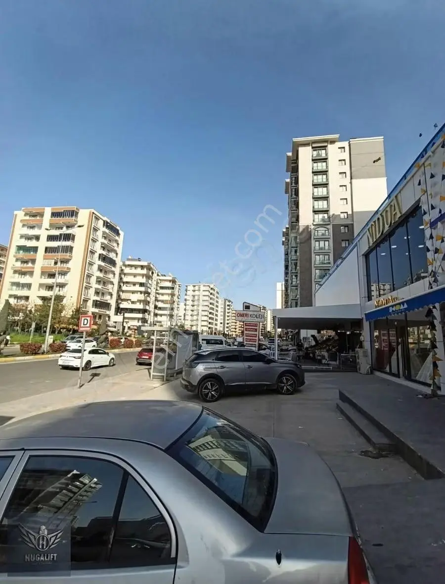 75 Te Kiralık Kupon Mağaza Kurumsala Uygun Asma Katlı