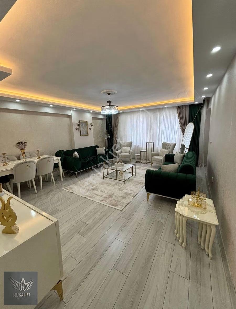 Hugalift Gayrimenkul Full Masraflı Kent Meydanı Karşısı 3+1 Dair