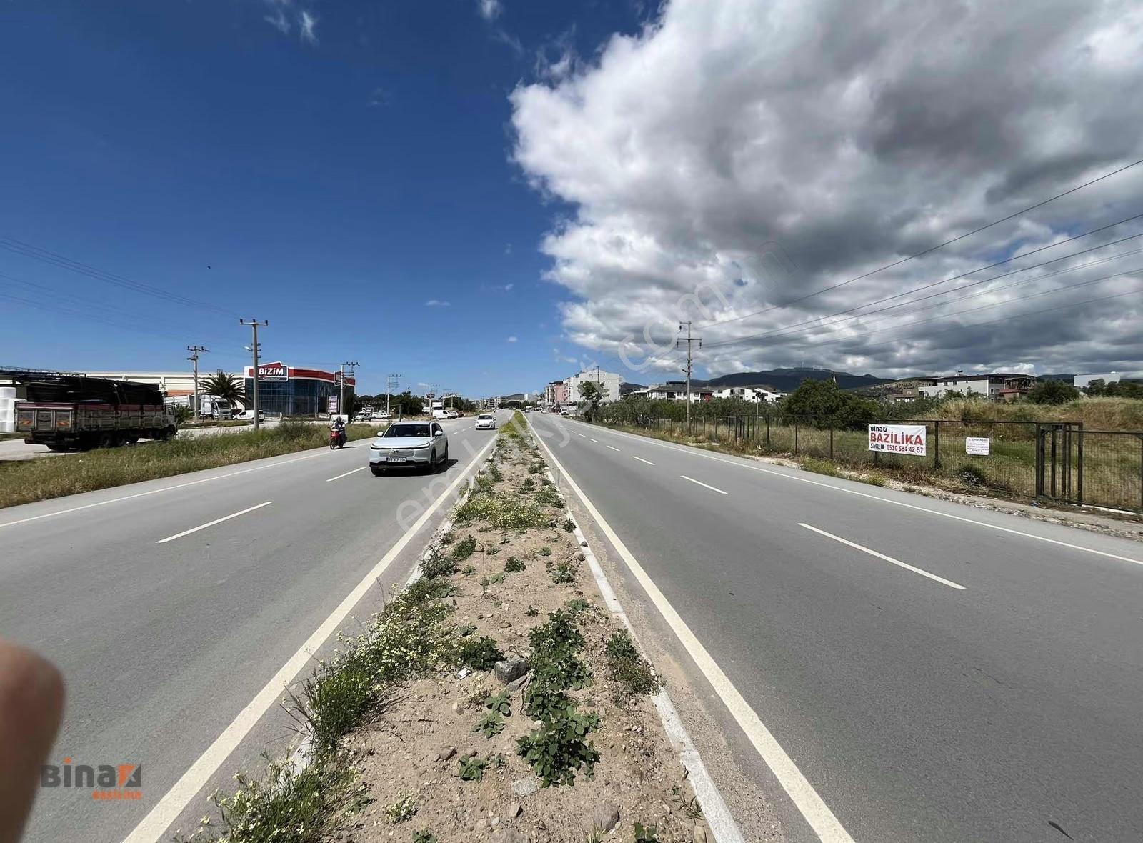 Soma Asfaltına Sıfır Ticari Amaçlı Arsa - Görsel 2