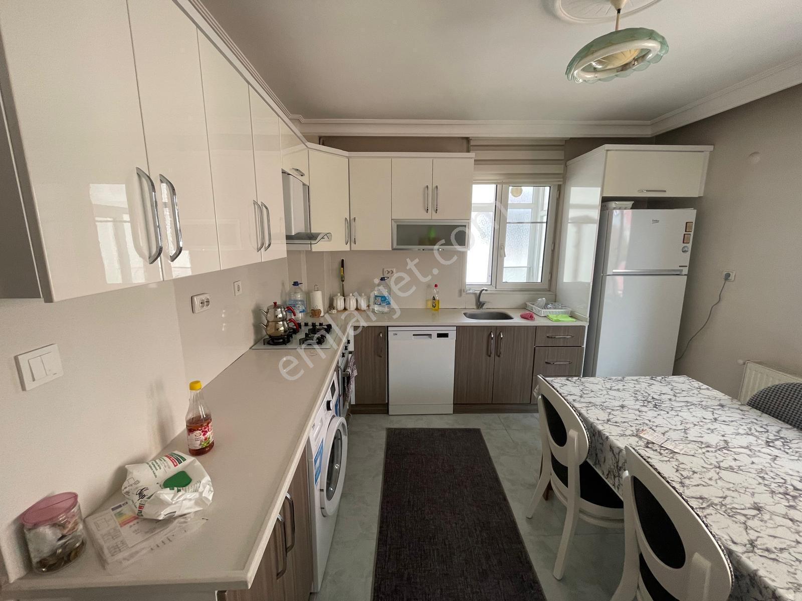 Paşaalanı'nda Full Eşyalı, Masrafsız 3+1 Kiralık Daire - Görsel 24