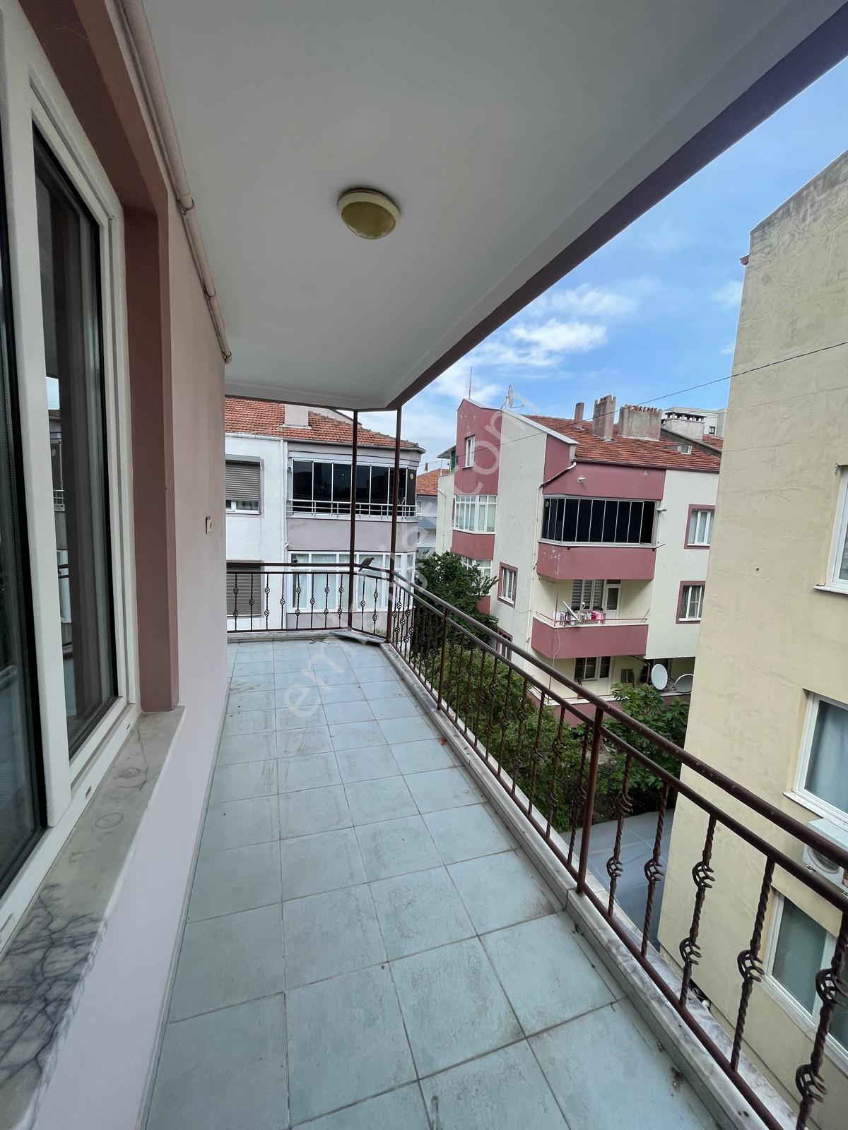 Paşaalanı'nda Full Eşyalı, Masrafsız 3+1 Kiralık Daire - Görsel 28