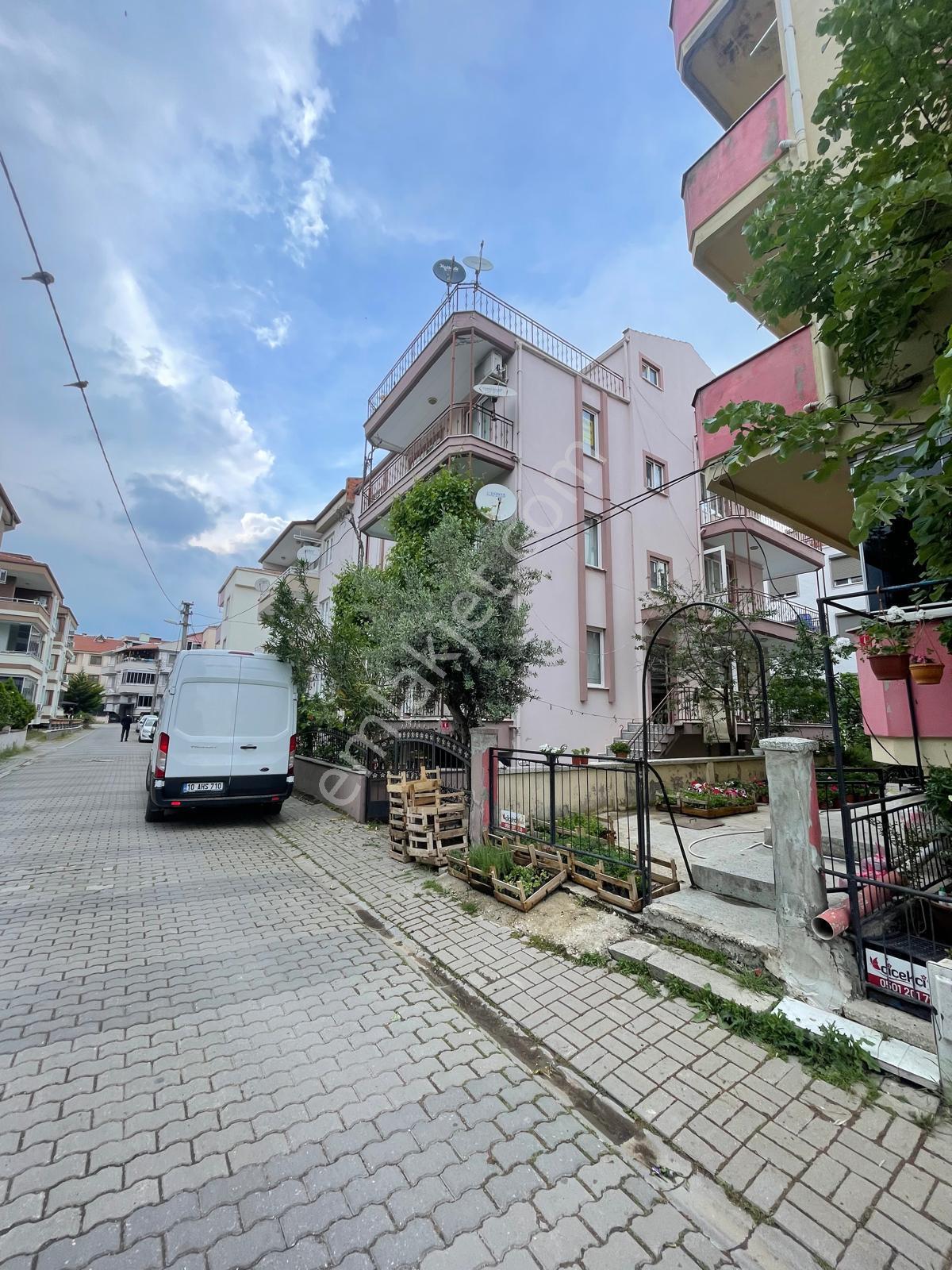 Paşaalanı'nda Full Eşyalı, Masrafsız 3+1 Kiralık Daire - Görsel 34