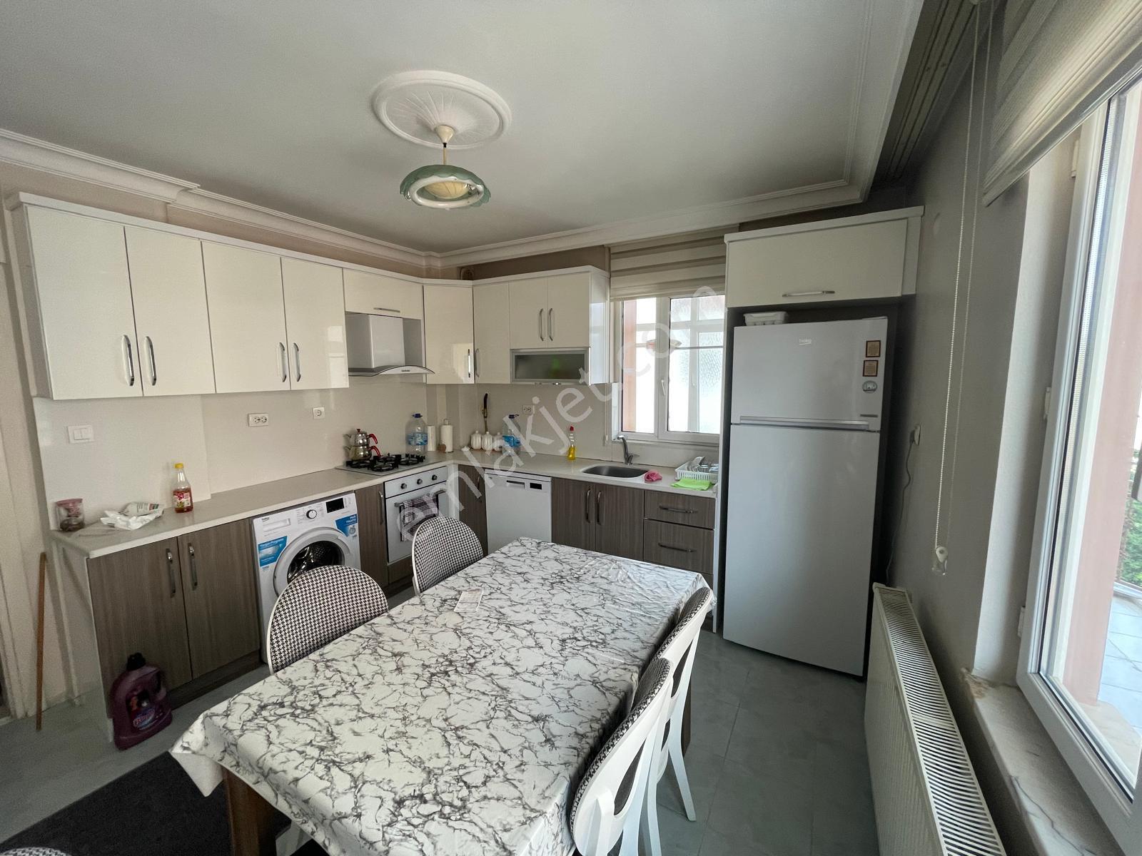 Paşaalanı'nda Full Eşyalı, Masrafsız 3+1 Kiralık Daire - Görsel 26