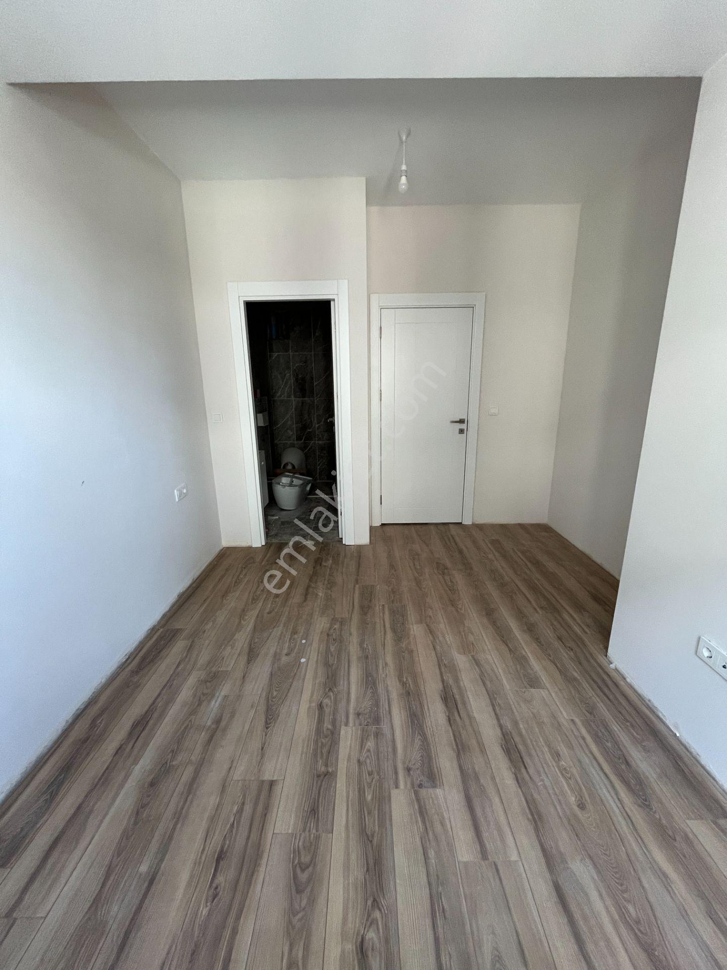 Üsküdar Barbaros Satılık Daire Sıfır Sitede 2+1 Ebeveynli - Görsel 29