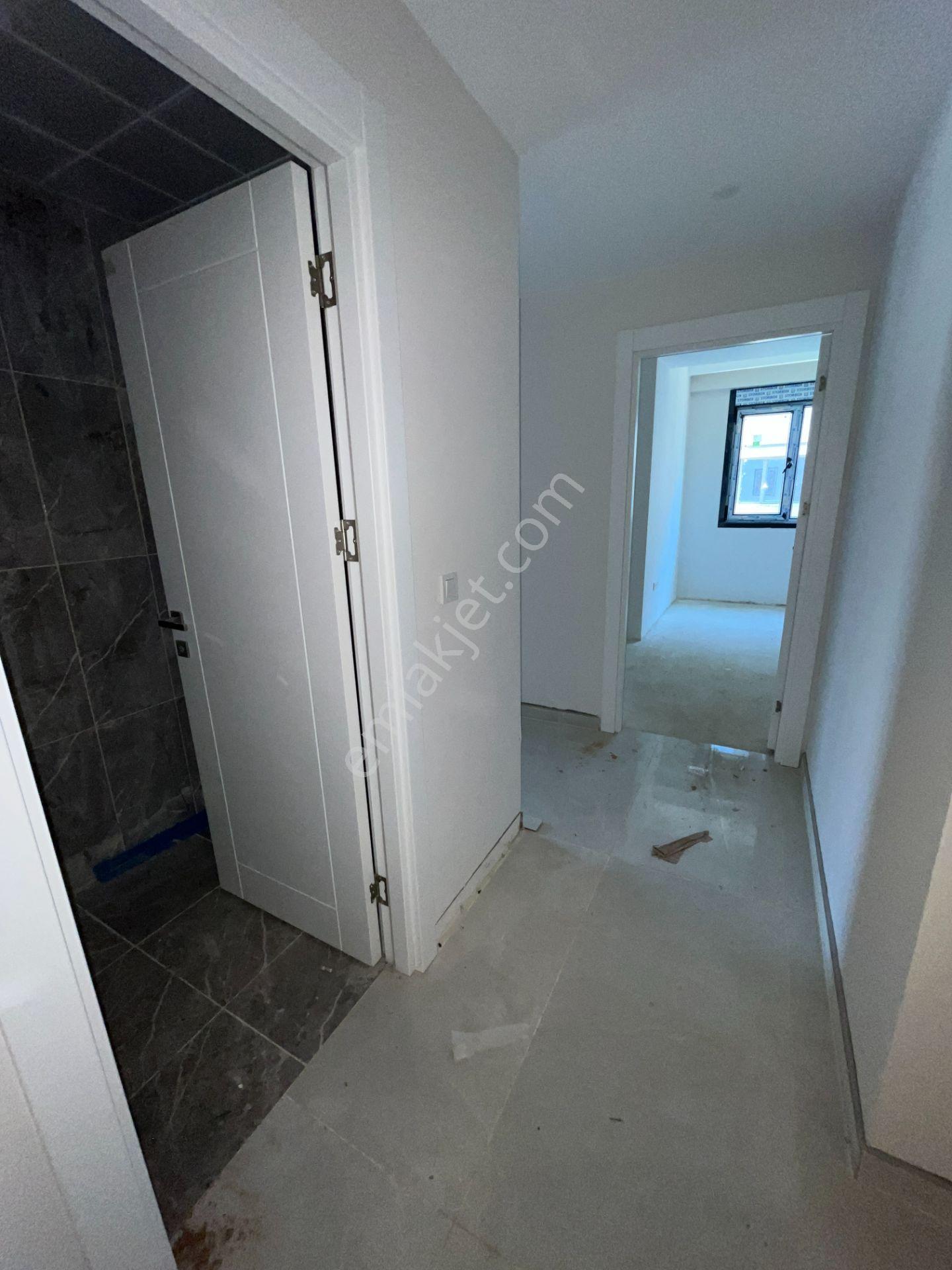 Üsküdar Barbaros Satılık Daire Sıfır Sitede 2+1 Ebeveynli - Görsel 9