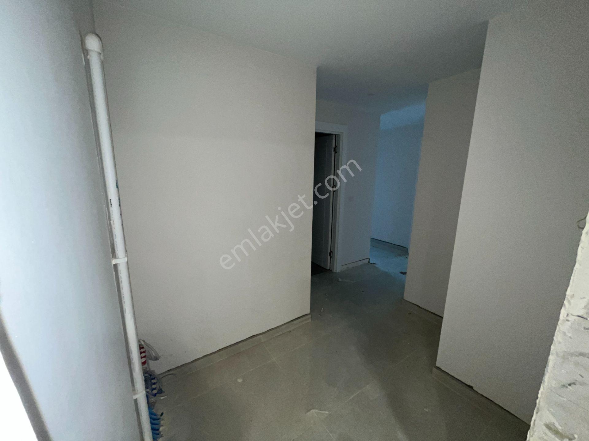 Üsküdar Barbaros Satılık Daire Sıfır Sitede 2+1 Ebeveynli - Görsel 7
