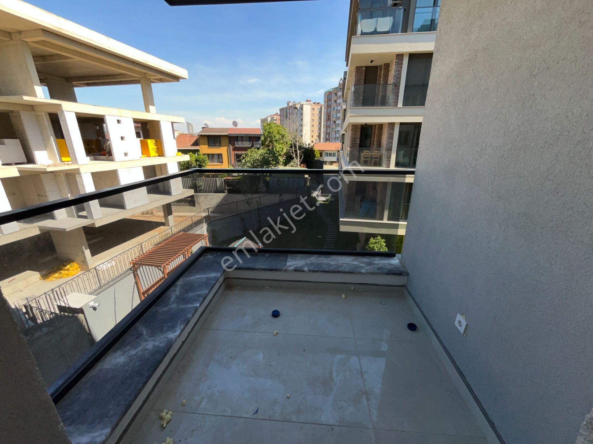 Üsküdar Barbaros Satılık Daire Sıfır Sitede 2+1 Ebeveynli - Görsel 19