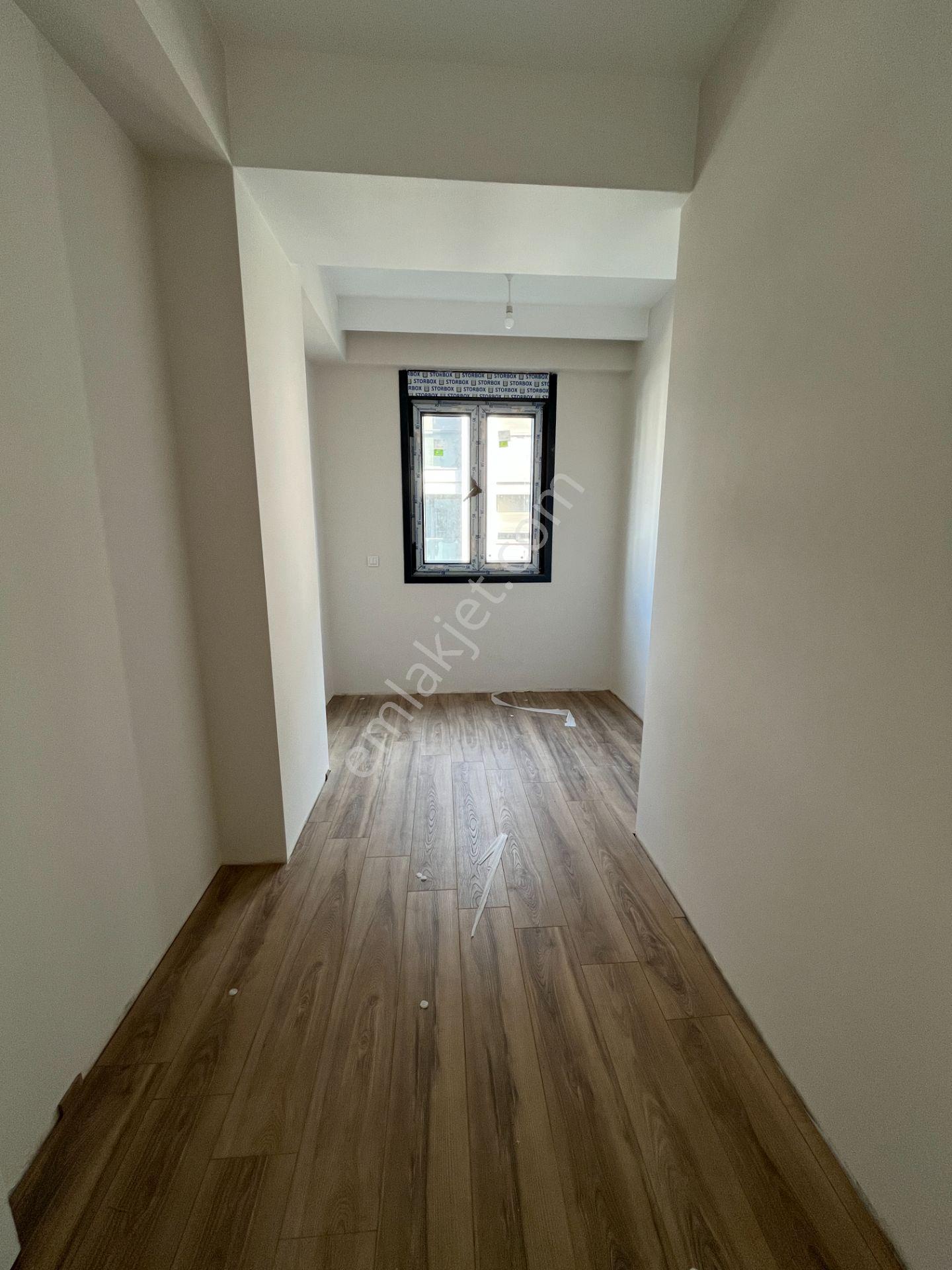 Üsküdar Barbaros Satılık Daire Sıfır Sitede 2+1 Ebeveynli - Görsel 27