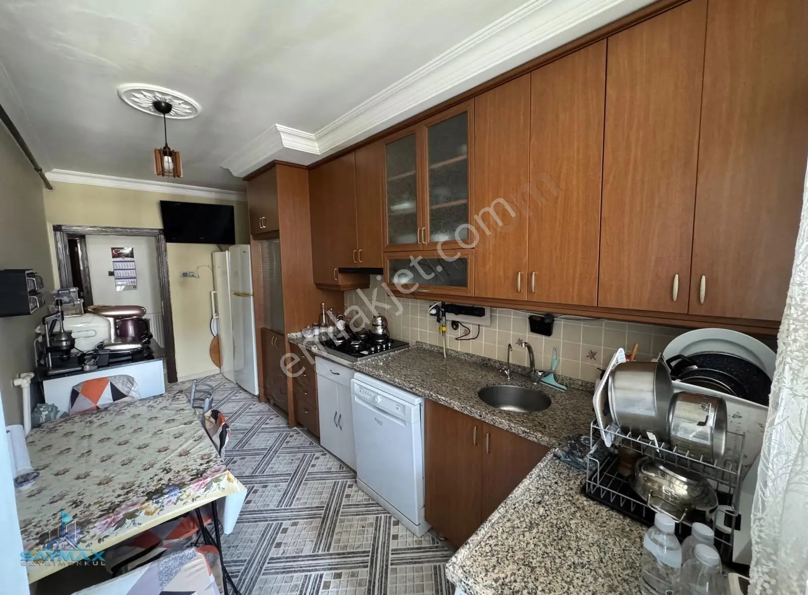 Kurtuluş Mahallesi Valilik Civarı 3+1 Satılık Kombili Daire - Görsel 22