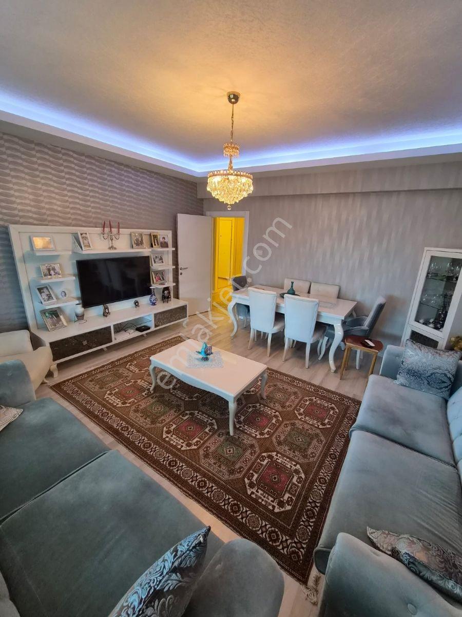 Batıkentde Site İçerisinde 6+2 Teras Daire - Görsel 22