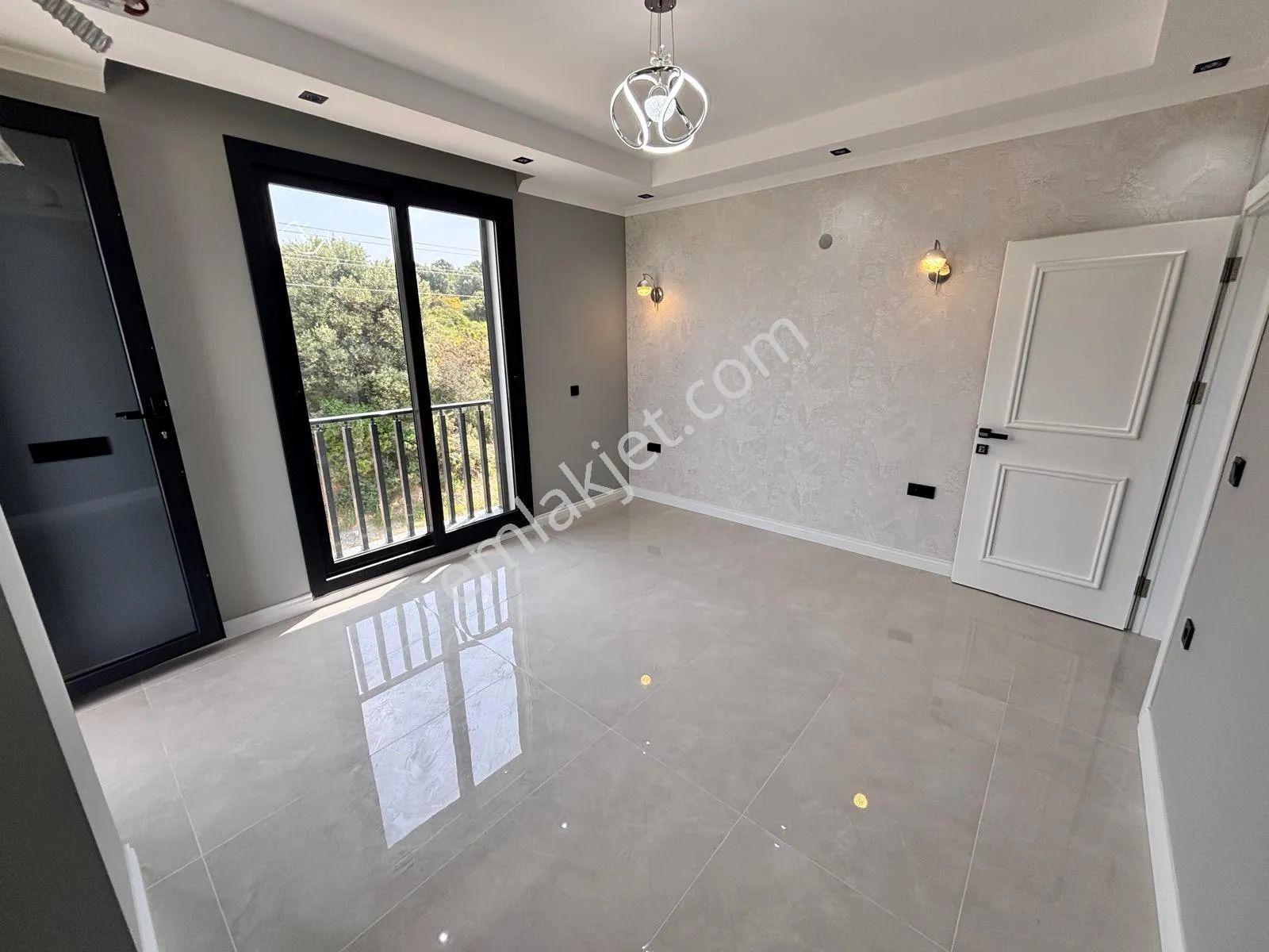 Didim'de Satılık Her Odadan Deniz Manzaralı Havuzlu Ultra Lüx Villa - Görsel 16