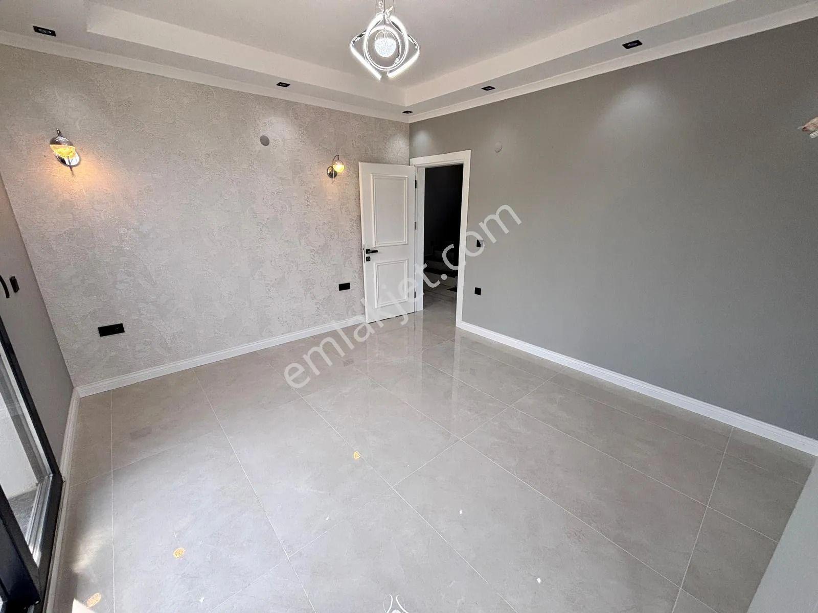 Didim'de Satılık Her Odadan Deniz Manzaralı Havuzlu Ultra Lüx Villa - Görsel 15