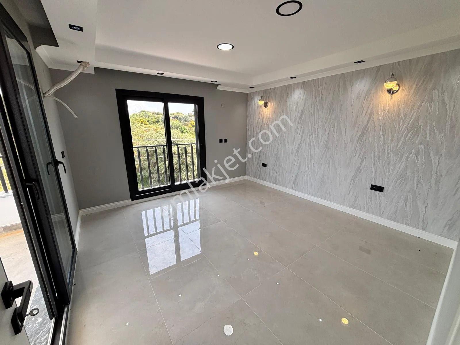 Didim'de Satılık Her Odadan Deniz Manzaralı Havuzlu Ultra Lüx Villa - Görsel 18