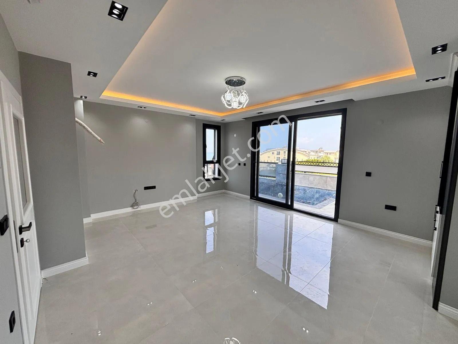 Didim'de Satılık Her Odadan Deniz Manzaralı Havuzlu Ultra Lüx Villa - Görsel 7