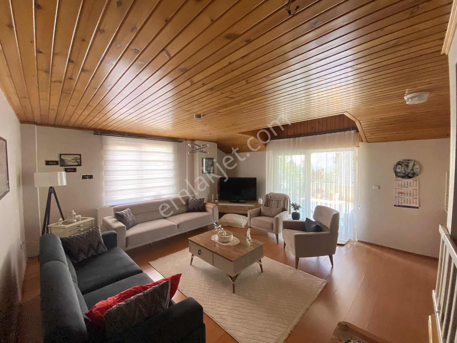 Sahile Komşu, Panoramik Deniz Manzaralı 220m² 5+2 Çatı Dubleksi - Görsel 27