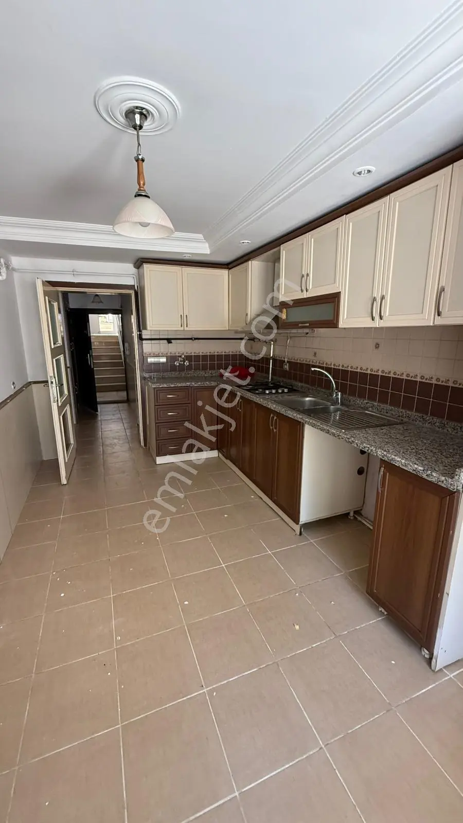 Ender Uysal Gayrimenkulden 2+1 İncilipınar Mahallesin De Kiralık Baçe Katı Daire...