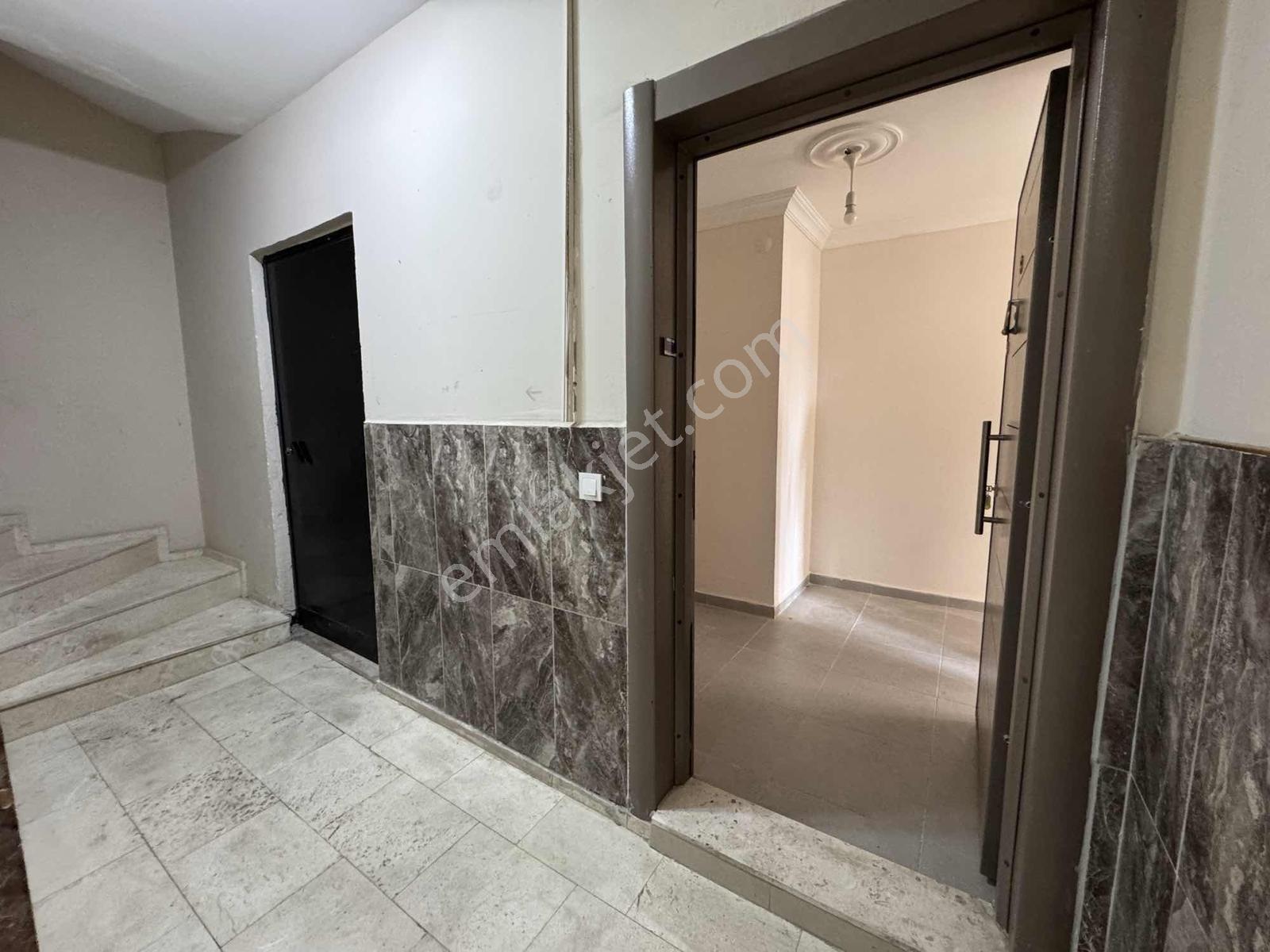 Ege Mahallesinde Geniş 2+1 Kiralık Boş Daire - Görsel 10