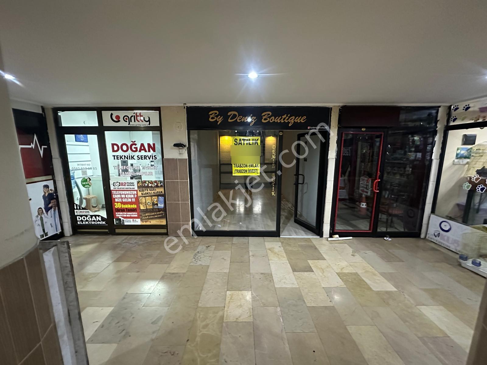 Trabzon Meydan Konak Pasajında Kiralık Dükkan - Görsel 7